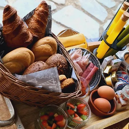 Het Duinhuisje Met Jacuzzi, Gratis Parkeren, 2 Fietsen Te Leen, Airco Bed & Breakfast Zandvoort