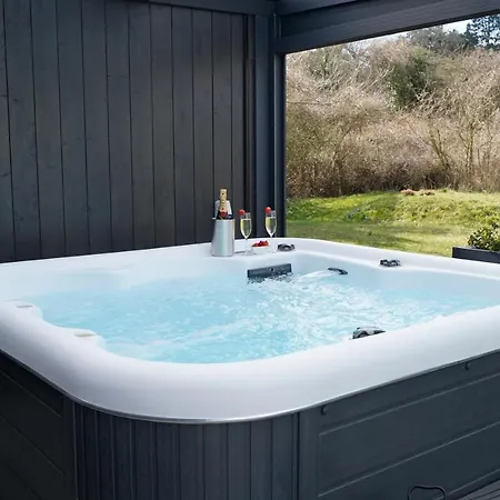 Het Duinhuisje Met Jacuzzi, Gratis Parkeren, 2 Fietsen Te Leen, Airco