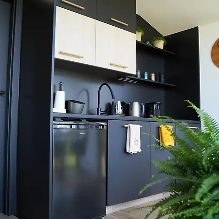 Het Duinhuisje Met Jacuzzi, Gratis Parkeren, 2 Fietsen Te Leen, Airco 住宿加早餐酒店 4*