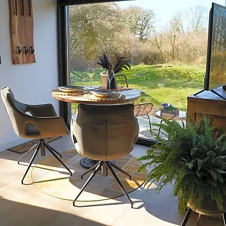 Bed & Breakfast Het Duinhuisje Met Jacuzzi, Gratis Parkeren, 2 Fietsen Te Leen, Airco Zandvoort